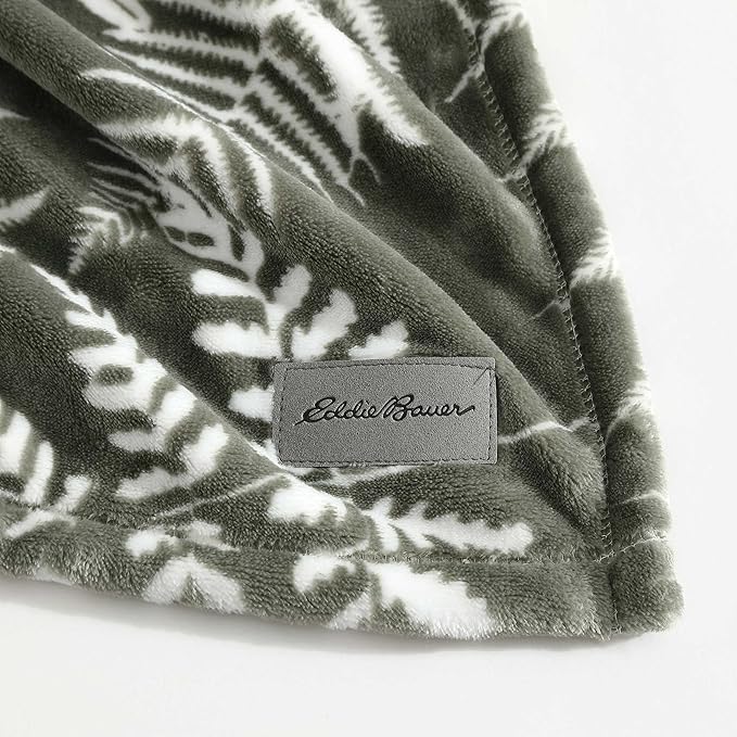 Eddie Bauer - Full/Queen Blanket, Ultra Plush Bedding, Lightweight Home Decor for All Seasons (Fern Garden Green, Full/Queen)